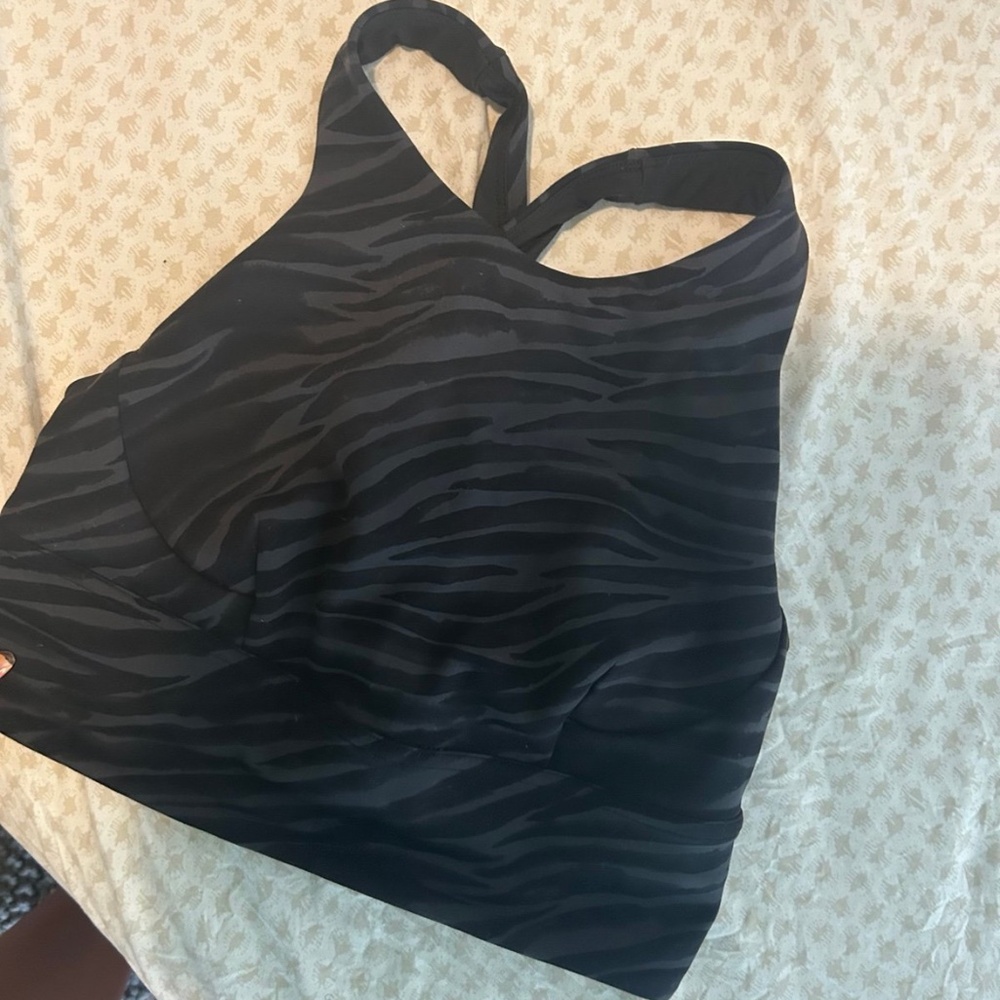 Lululemon sports bra/tank. RARE pattern